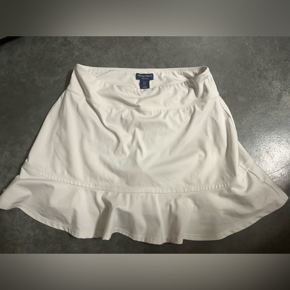 Tommy Bahama Active White Skort Skirt - Size M - Built In Shorts Tennis Golf